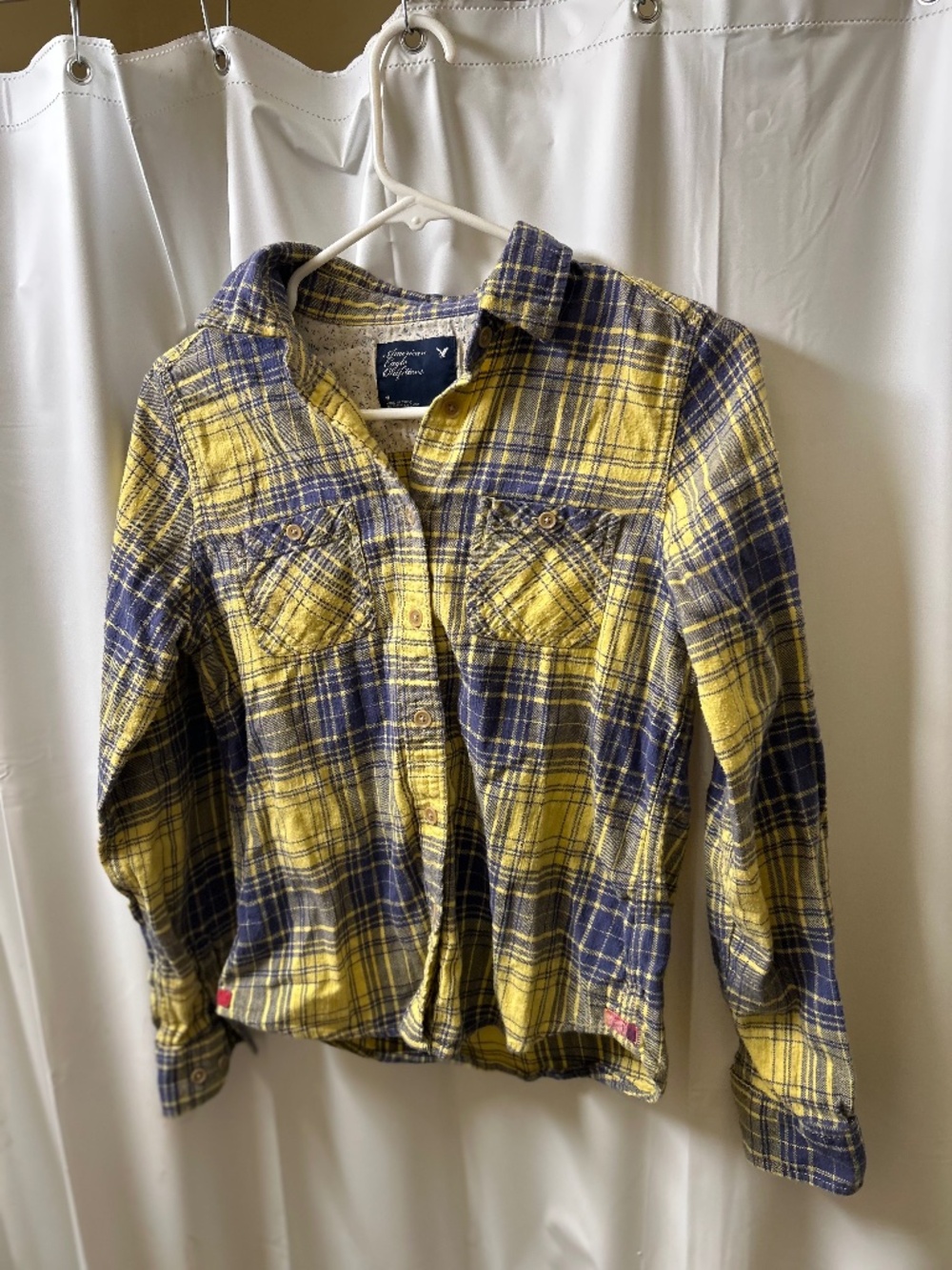 American Eagle Outfitters Button Down Top